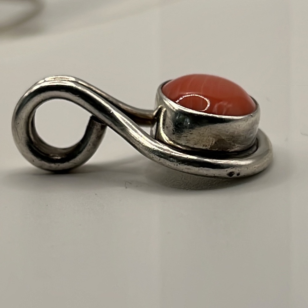 TAXCO TJ-75 PINK CORAL AND STERLING PENDANT ON A STERLING SILVER 20” SNAKE CHAIN - Picture 10 of 12